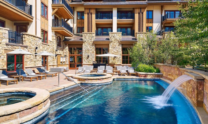 Vail Complejo | Steps to Downtown Vail - Executive Mountain Suite Ideal for Vacation or Business