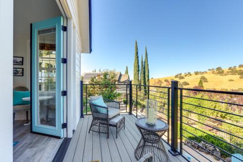 Sutter Creek Casa | Steps to Sutter Creek Chic Wine Country Cottage