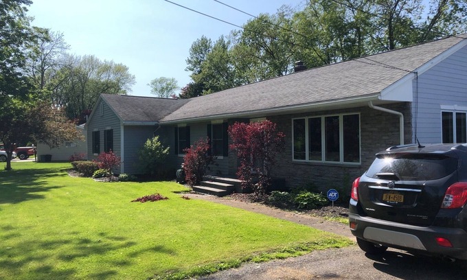 Dunkirk Casa | Pasos a las playas del lago Erie 4BR, 3BA Hermosa casa
