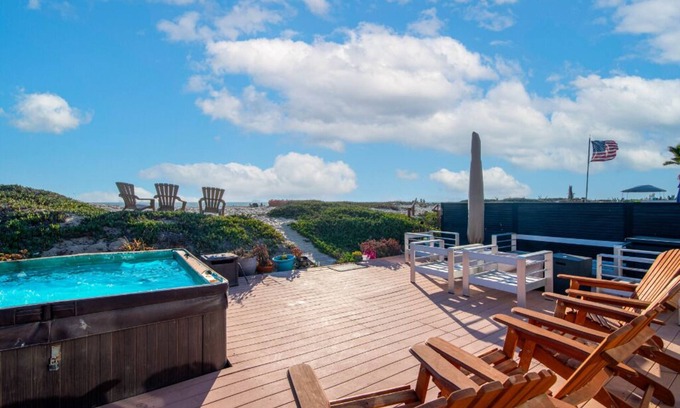 Huntington Harbour Casa | Steps to the Sand, Your Sunset Beach House, Pet Friendly