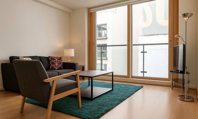 St Luke's Apartamento | Still Life Old Street