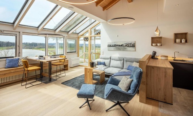 Unterallgau Apartamento | Stille x Weite - Hochwertige Wohnung mit See-Panorama