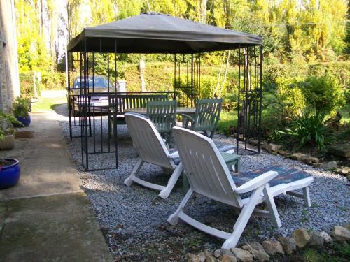 Meneac Cama Y Desayuno | Stone Cottage