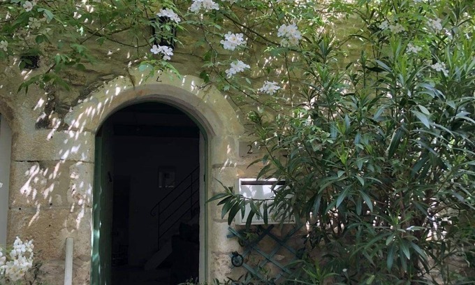 Vaison-la-Romaine Cabaña | Cabaña de piedra con terraza