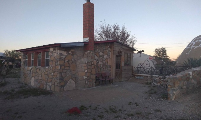 Marathon Cabaña | Stone cottage@ La loma del chivo