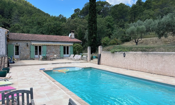 Figanieres Otro | Stone country house in absolute peace and quiet! Private pool