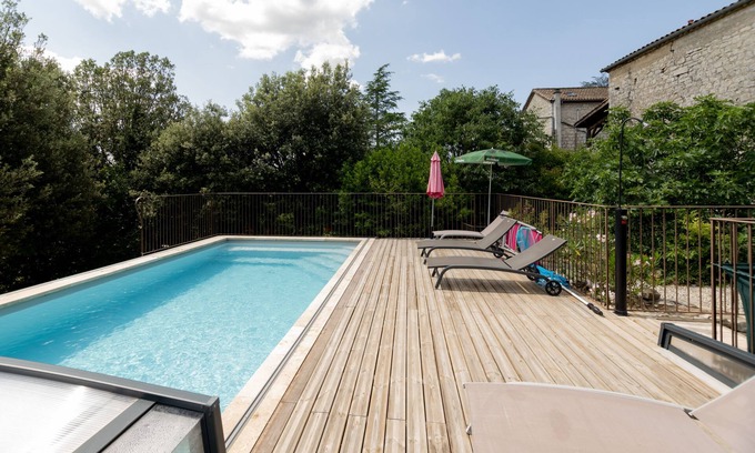 Labeaume Casa | Casa-Villa-Baño Privado-Vista al campo
