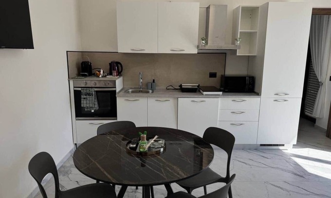 Borgo Roma Apartamento | Stone Flower 3