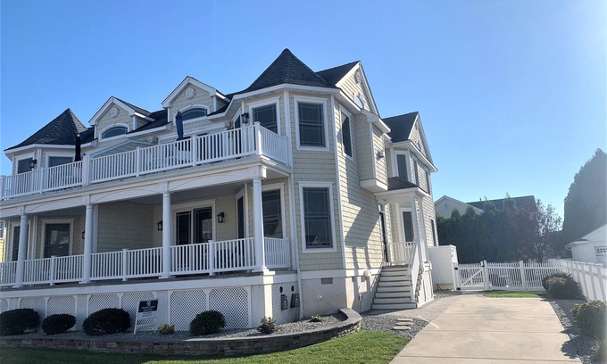 Stone Harbor Casa | Hermosa y luminosa casa de playa con increíbles comodidades