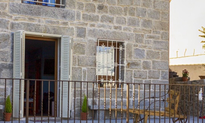 Becerril de la Sierra Cabaña | Casa piedra en Parque Natural de la Sierra del Guadarrama decoración campestre