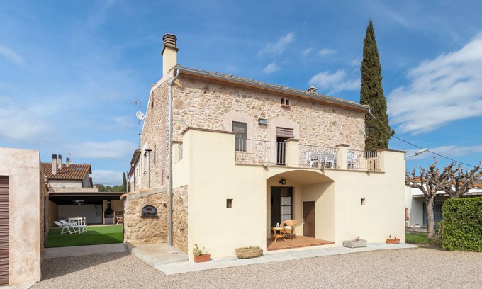 Sant Jordi Desvalls Casa | Casa de piedra en la Costa Brava