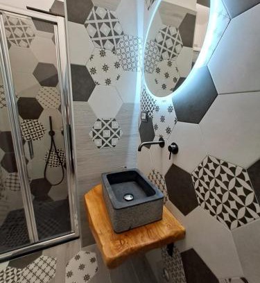 San Maurizio d'Opaglio Casa | Stone House