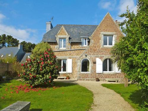 Pleumeur-Bodou Casa | Stone House Pleumeur-Bodou near Pink Beaches