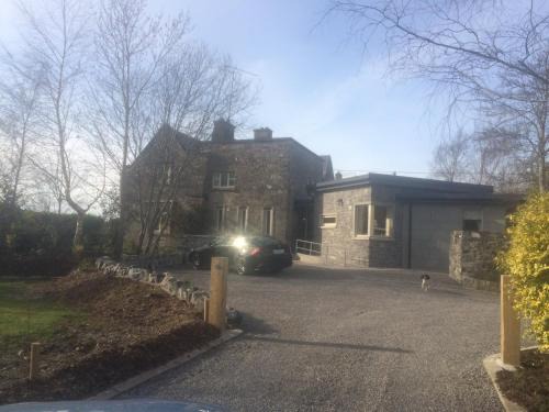 Kentstown Cama Y Desayuno | Stone Lodge B&B
