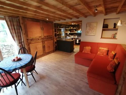 Hoylandswaine Casa | Stone Moor Lodge Justin's Peak District Base Camp