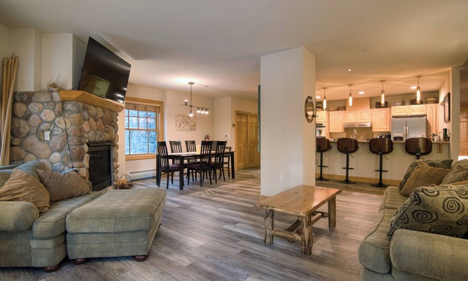 Kirkwood Condominio | Meadow Stone Aspen Condo grande