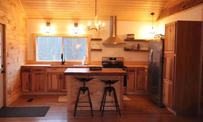 Bon Aqua Cabina | Stonebrook Hollow Cabin