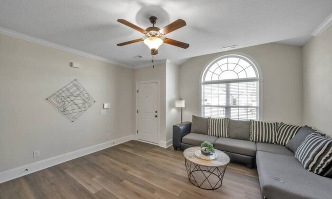 Greenville Apartamento | Stonebrooke Haven Chateau