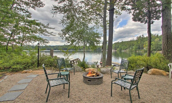 Meredith Cabaña | Stonedam Cottage on the shores of Lake Winni
