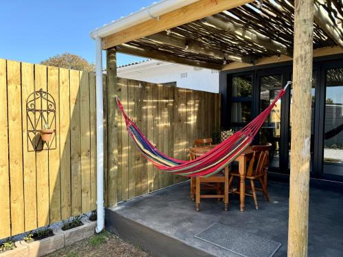 Eikenbosch Apartamento | Stones - Cape Town Self Catering