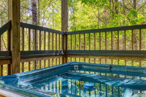 Pigeon Forge Casa | Stones Throw- You Get 685 in Free Attraction Tickets, Resort Pool, Game Room