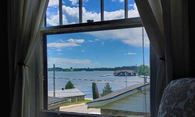 Gananoque Cama Y Desayuno | Stonewater Manor