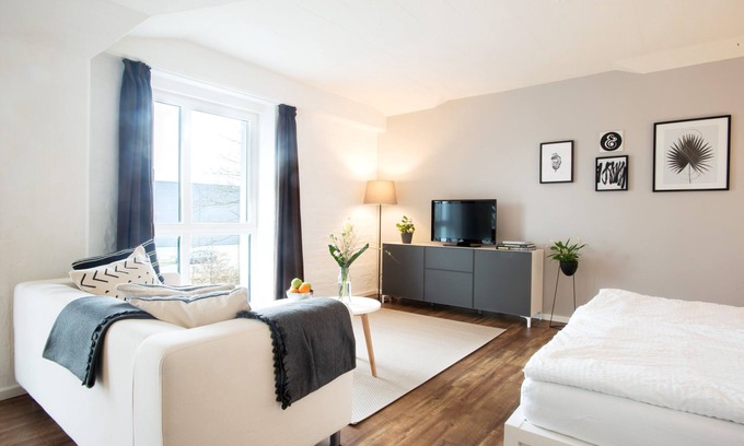 Schutzenplatz Apartamento | STOREHOUSE Ferienwohnungen Fewo Nr. 11 Cerca del centro de la ciudad Lüneburg