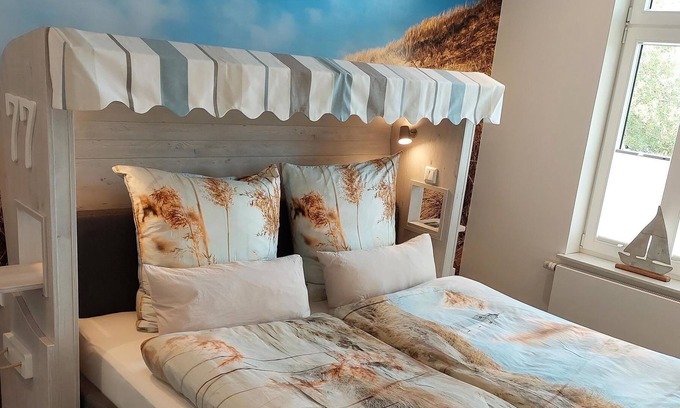 Tossens Cabaña | Strandkorb-zimmer - Ferienzimmer Villa Küstenwind