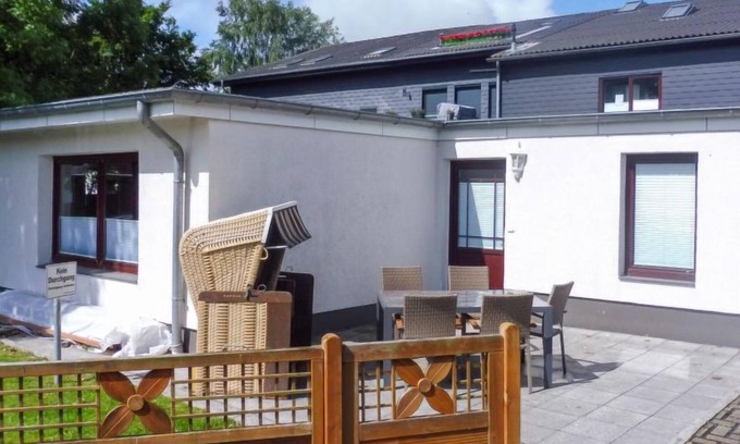 Warwerort Apartamento | Strandläufer by Interhome
