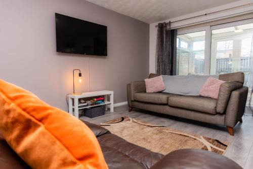 Washington Casa | Stridingedge - 3 Bedroom 5 beds Sleeps 6 Ideal For Contractors