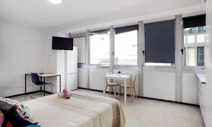 Vegueta Apartamento | Estudio "41" con vistas a la montaña y Wi-Fi