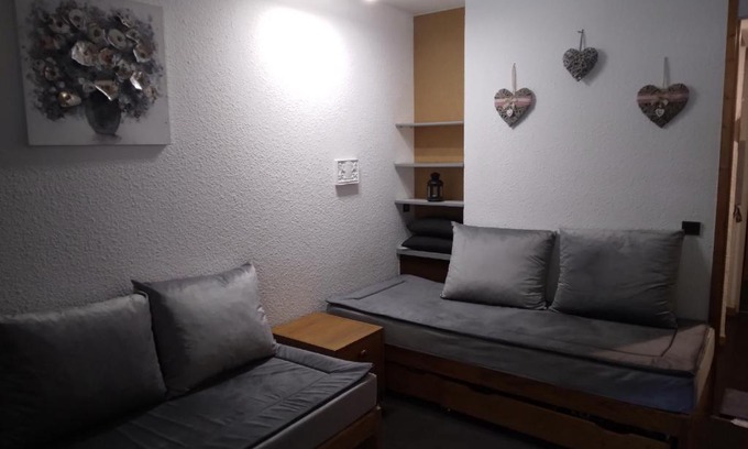 La Plagne-Tarentaise Apartamento | Studio à Plagne Bellecote au pied des pistes