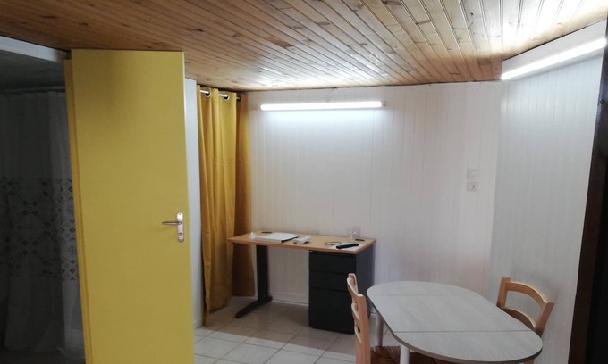 Neuvy-sur-Loire Casa | Estudio de 25m ² al borde del Loira a 3 minutos de la central eléctrica de Belleville
