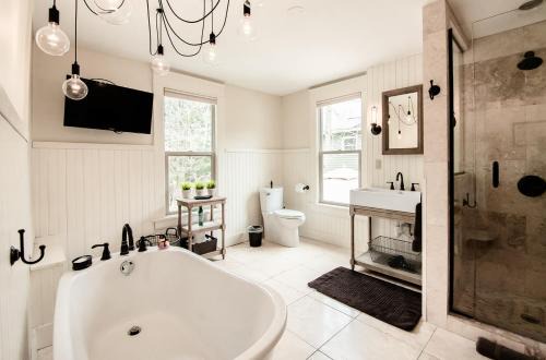 Granville Casa | Studio 555