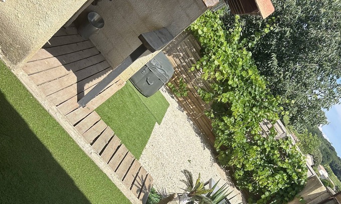Chusclan Apartamento | Studio 55m2