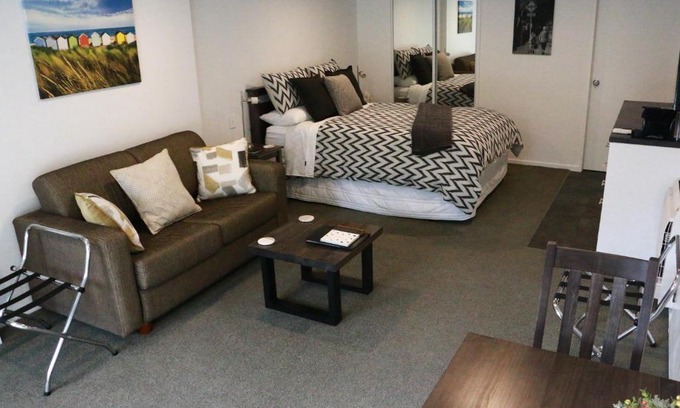 Kelvin Heights Casa | STUDIO@746