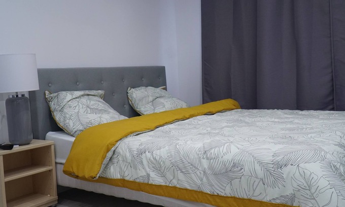 Marcouville Apartamento | Studio Agréable