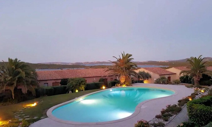 Porto Pozzo Casa | Studio-apartment mit Pool in Einer Eleganten und Ruhigen Residenz