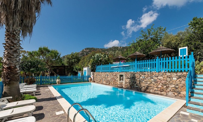 Teulada Apartamento | Apartamento estudio 'Agricosta Del Sud Studio1 - 4p' con piscina compartidacy jardín compartido