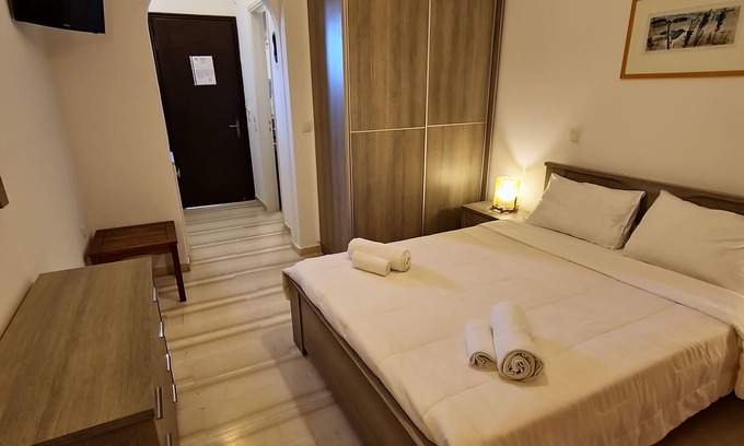 Melikia Apartamento | Apartamento estudio 'Alexandra Studio 3' con balcón privado y Wi-Fi