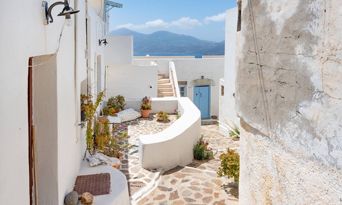 Milos Apartamento | Apartamento estudio 'Betty Superior con vistas panorámicas 2' con vistas al mar y aire acondicionado