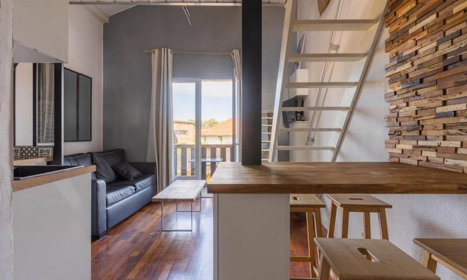 Biscarrosse Plage Apartamento | Studio Apartment 'Charmant Mezzanine' with Private Terrace and Balcony