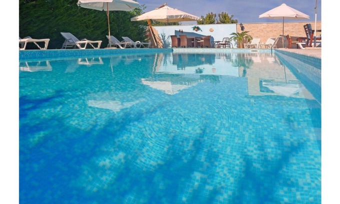 San Pietro di Feletto Villa | Conegliano Veneto: elegante villa con piscina privada en las colinas de Prosecco