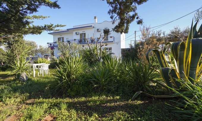 L'Assunta Apartamento | Apartamento estudio "La Casa Di Marta" con jardín compartido y Wi-Fi
