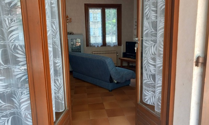Vienne Apartamento | Apartamento estudio 'Maupas' con terraza compartida y Wi-Fi