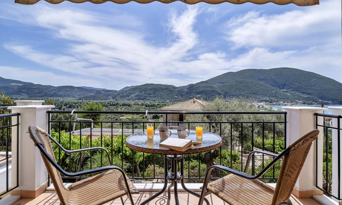 Pondi Apartamento | Estudio 'Panorama 2' con vistas al mar, Wi-Fi y aire acondicionado