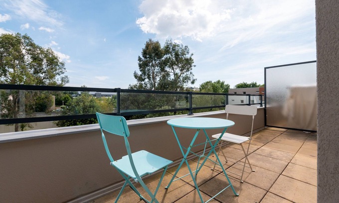 Vannes Apartamento | Apartamento estudio 'Proche Du Port De Vannes' con terraza privada, balcón y Wi-Fi
