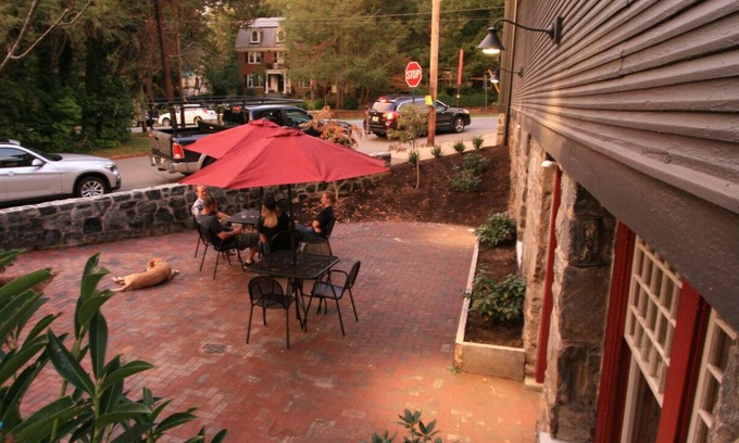 Historic Montford Apartamento | Estudio Apt en Ca 1905 a pie de Dwntn Asheville Mínimo de 30 días