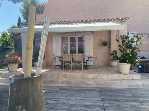 La Ciotat Apartamento | studio avec grand jardin