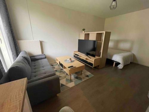 La Tour-du-Pin Apartamento | Studio avec Rez de jardin